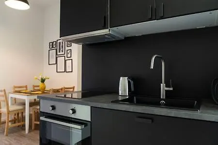 Cosy Self Checkin Free Street Parking Apartment Berlin